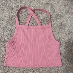 pink tank top